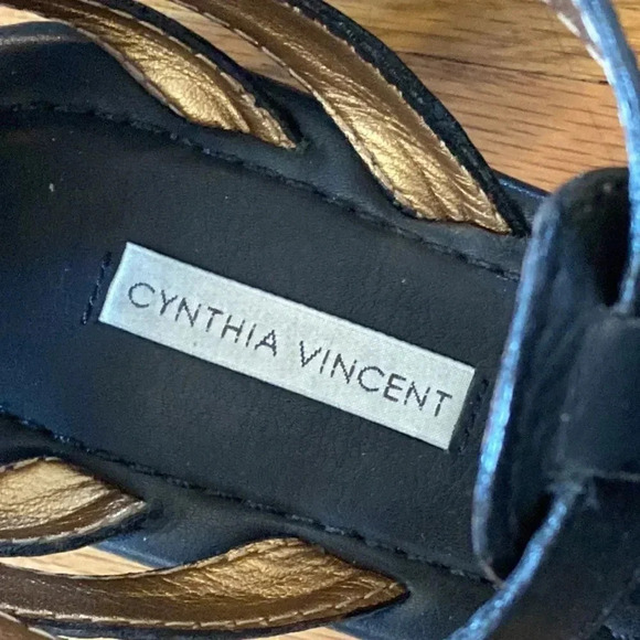 Cynthia Vincent sz 10 black leather thong sandal with straps excellent pre owned - Picture 6 of 7